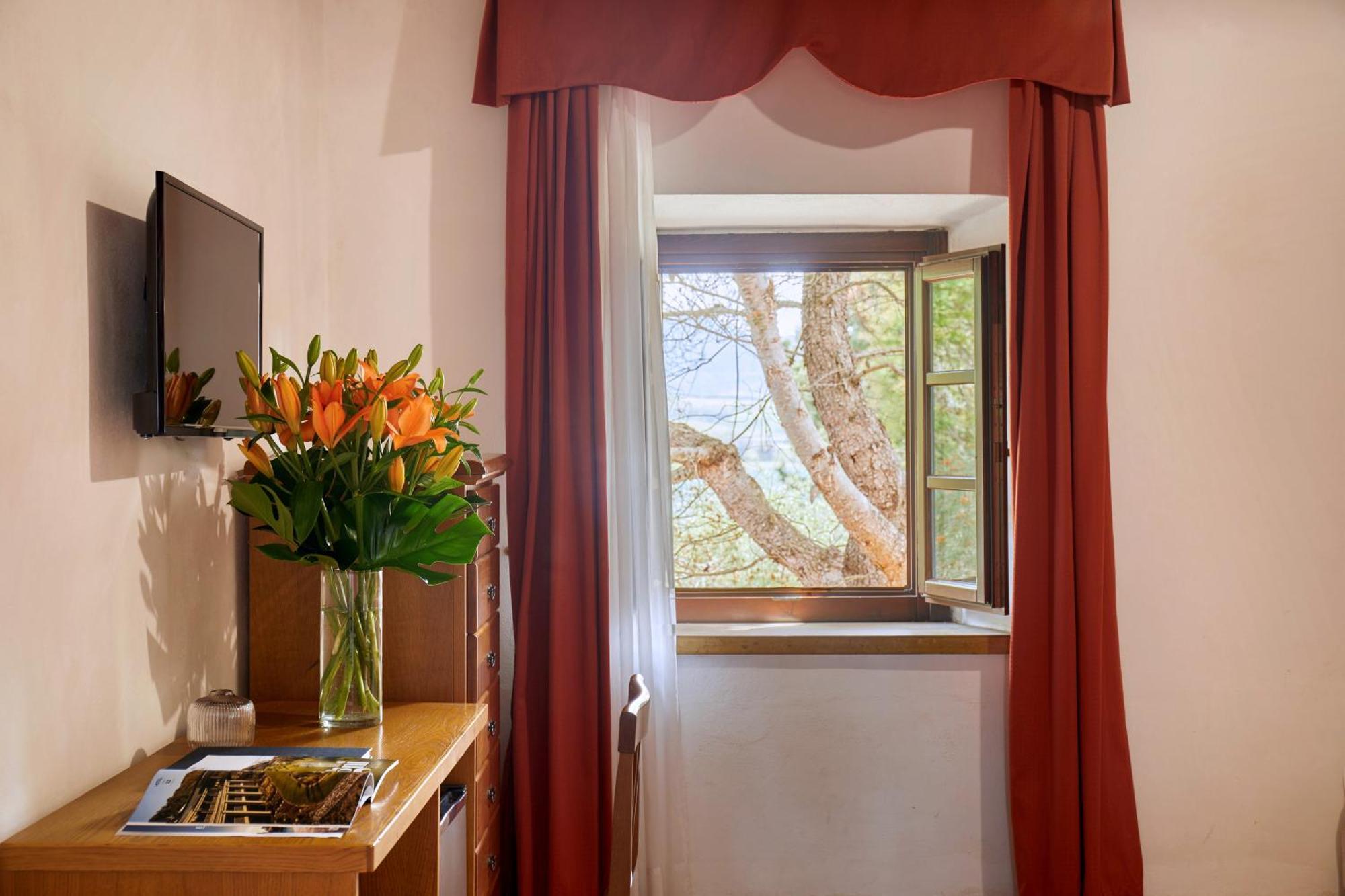 Relais Belvedere มอนเตคาตีนี วัล ดิ เชชินา ห้อง รูปภาพ